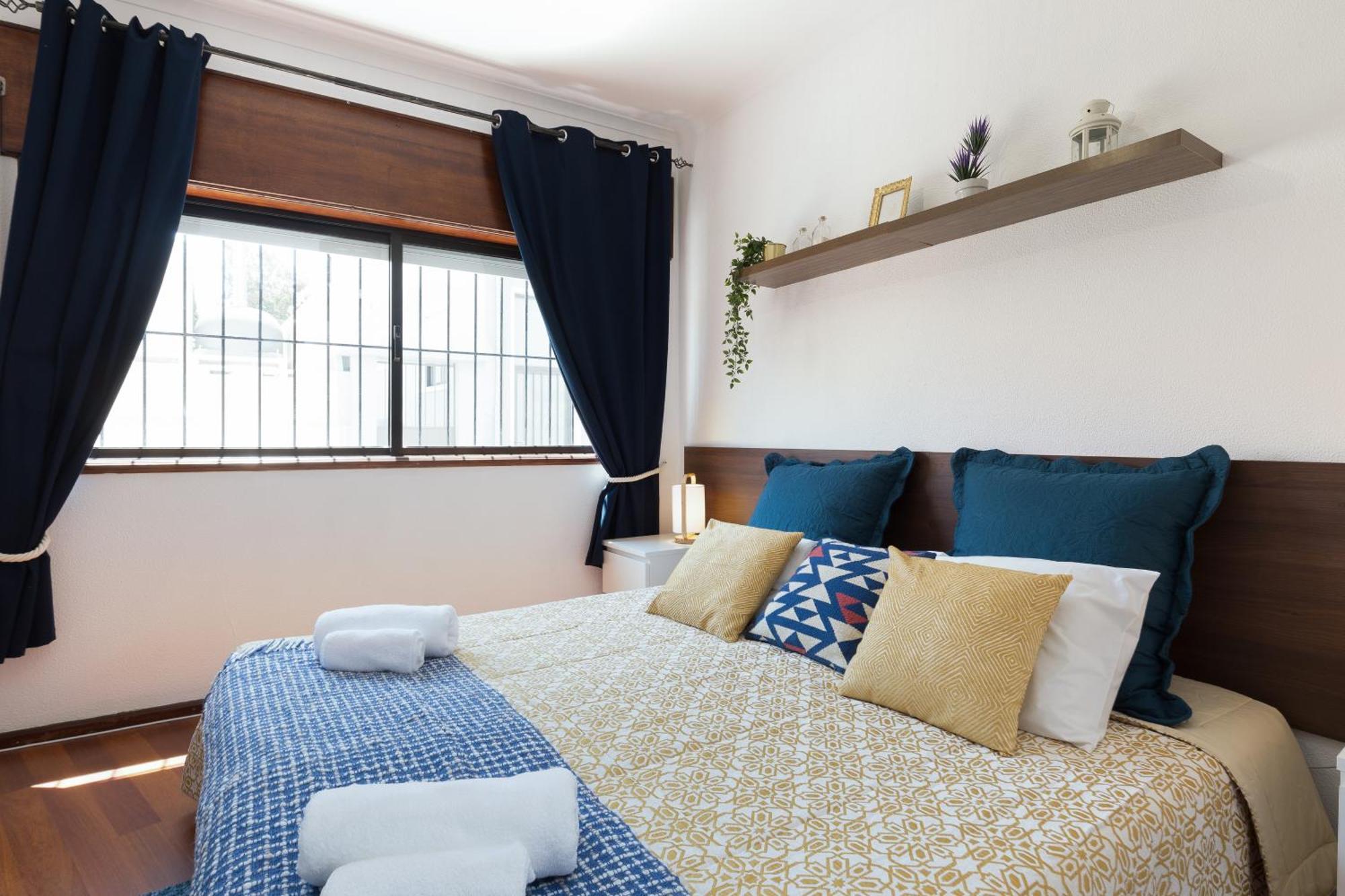Appartamento Host Wise - Comfy Bright Flats With Netflix OOporto Camera foto
